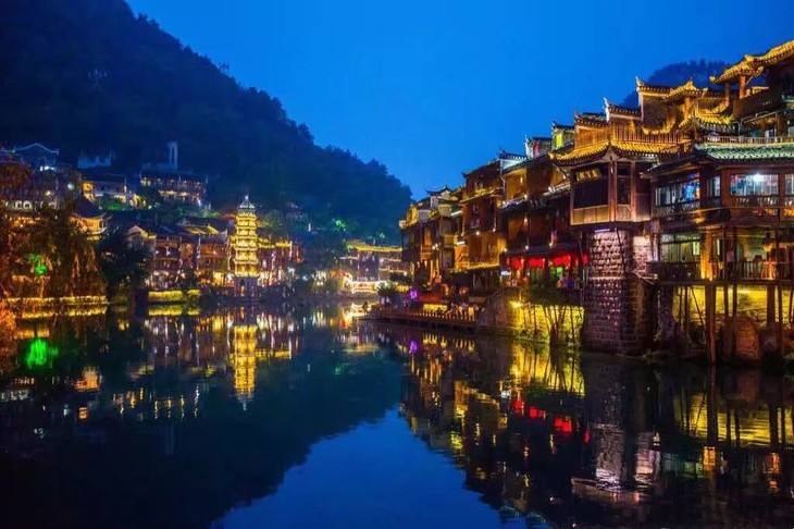 豪利777(中国)英超切尔西官方相助同伴